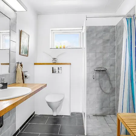 2 Bedroom Lovely In * Bagenkop